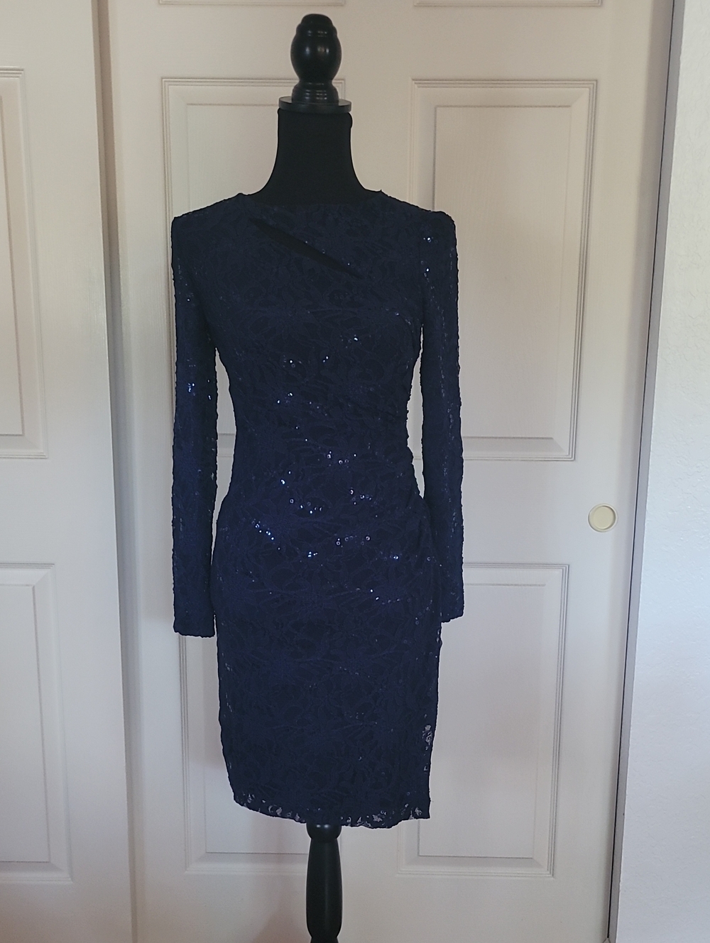 Ralph Lauren Navy Sequin Lace Long-Sleeve Sheath Dress Size 2 NEW WITH TAG